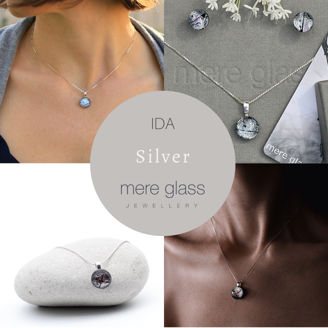 Ida Pendant