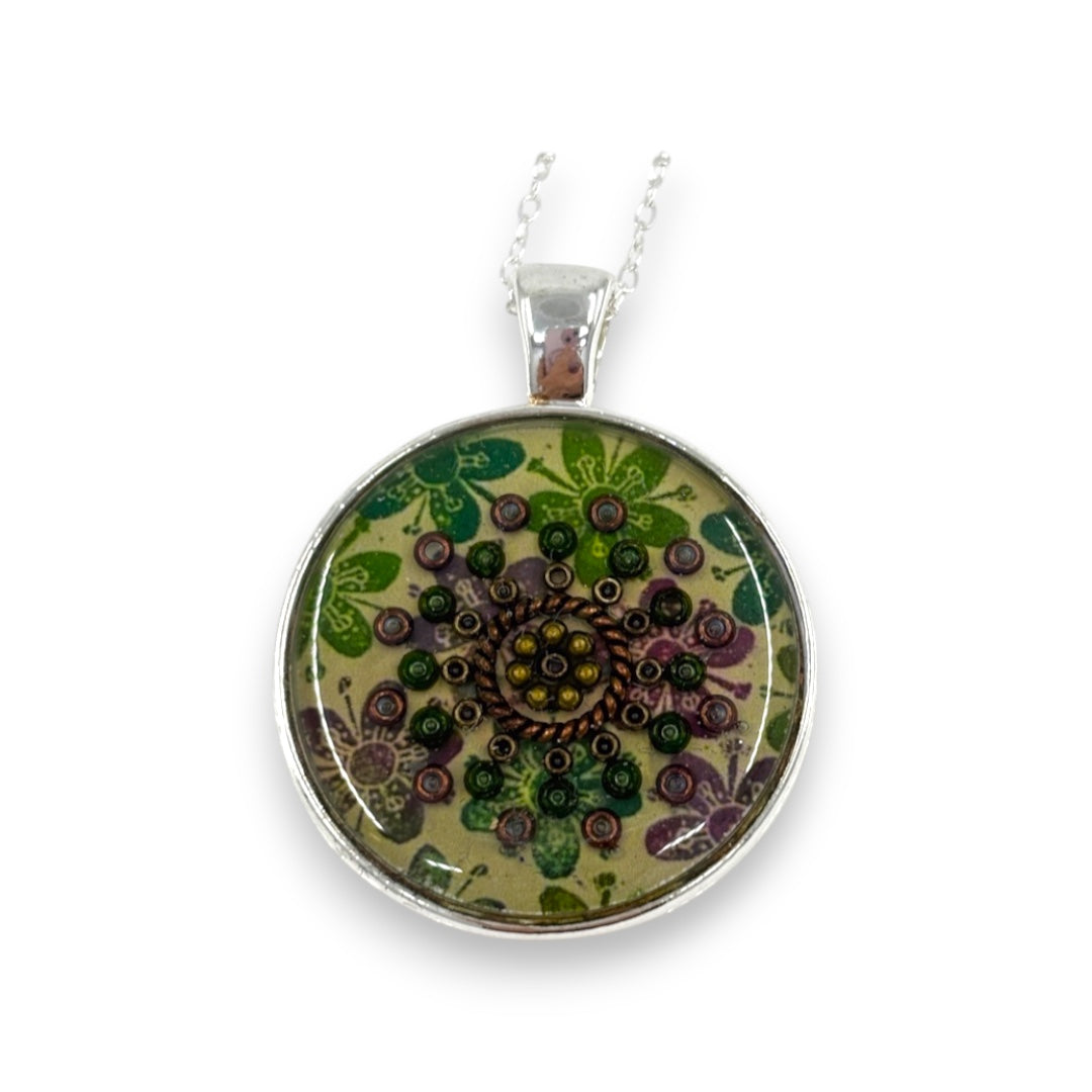 Small Circular Pendant - Green & Burgundy