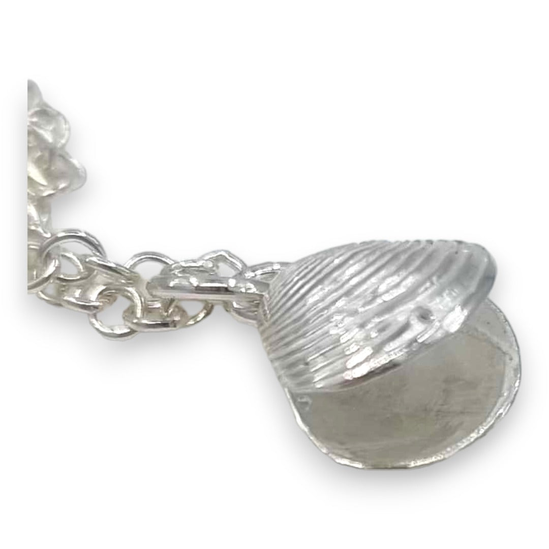 Venus Shell Pendent and Chain - Necklace