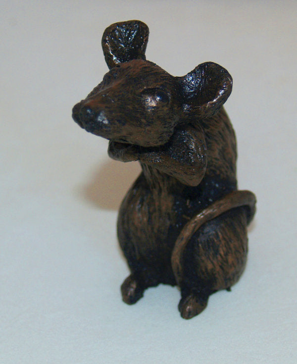 Mouse (sitting) - Sculpture