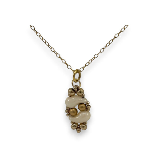 Paisley Pearls - Pendant - Cream & Gold