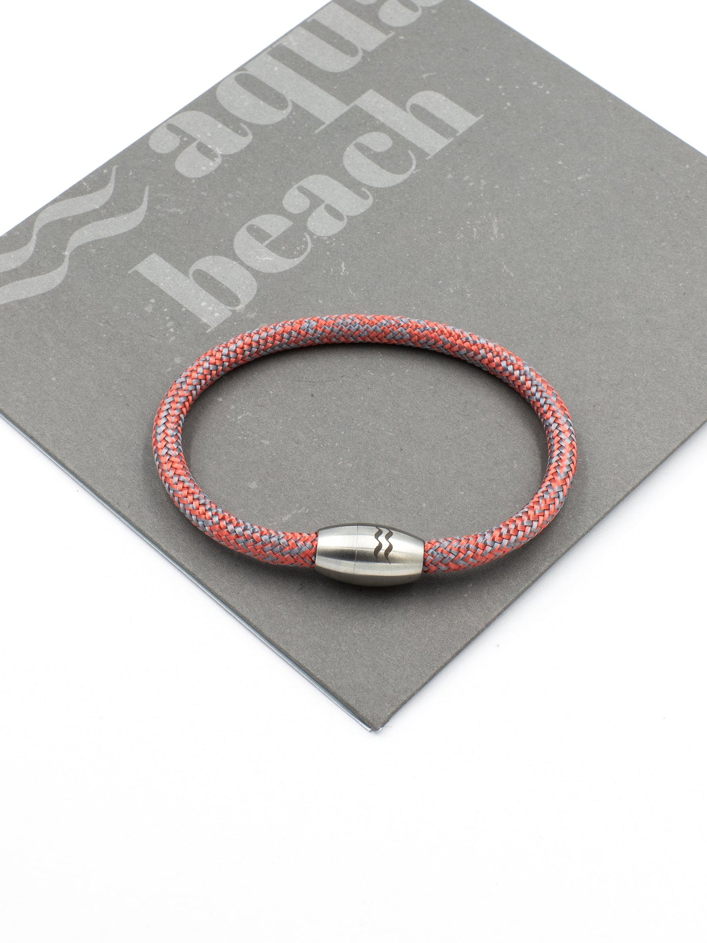 Recycled-Plastic Rope Magnetic Bracelet - Red