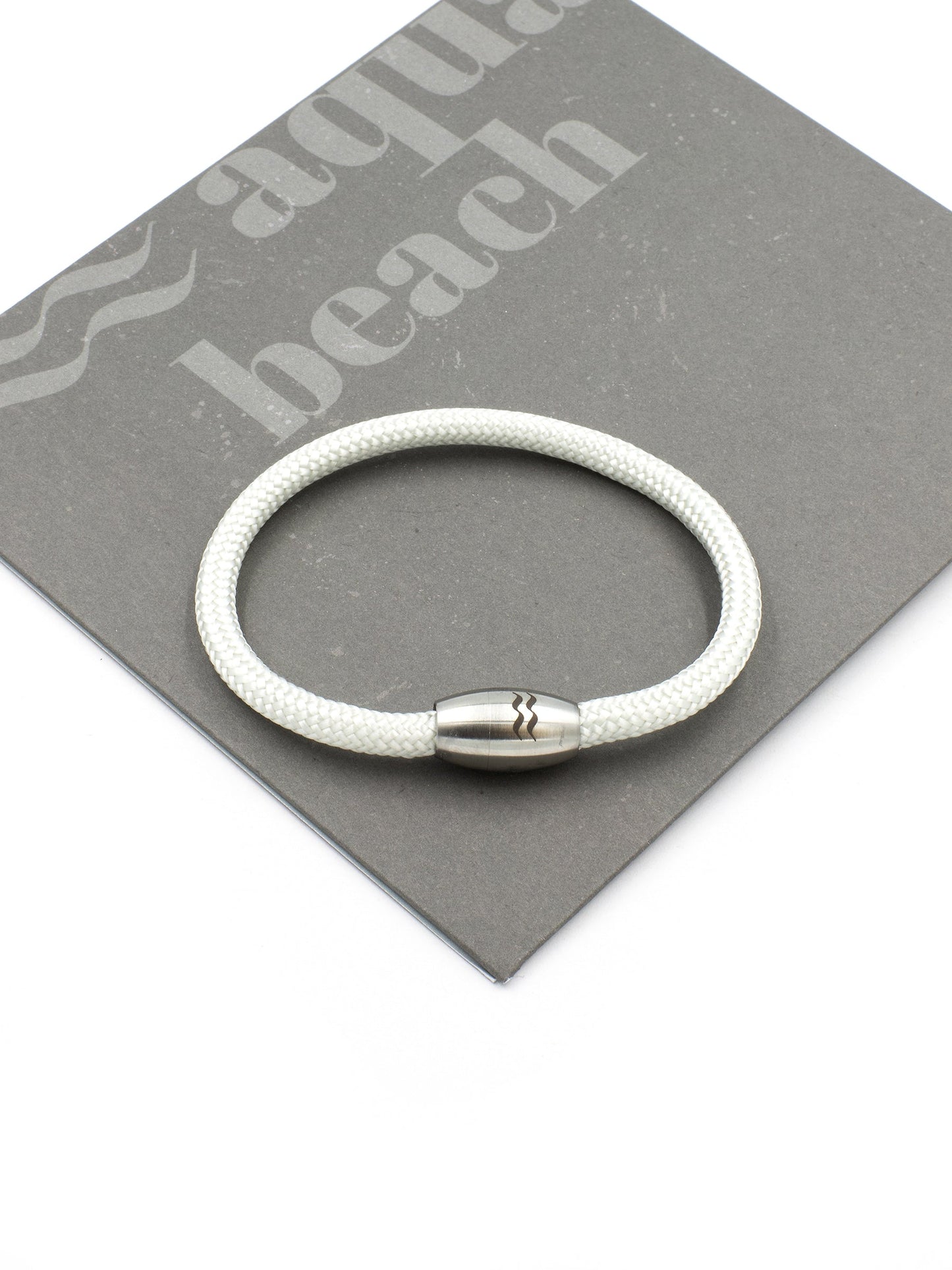 Recycled-Plastic Rope Magnetic Bracelet - White